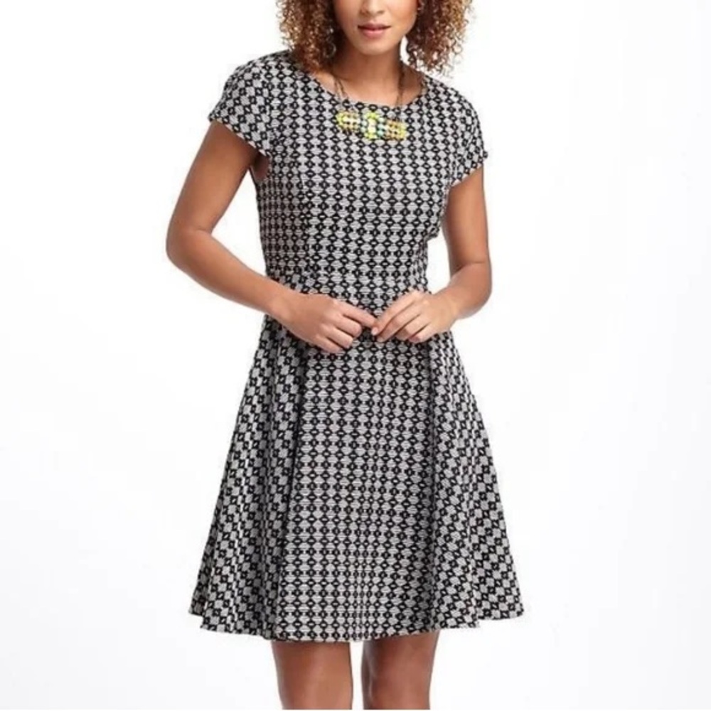 Anthropologie MAEVE Jacquard Circle Skirt Dress Size 8